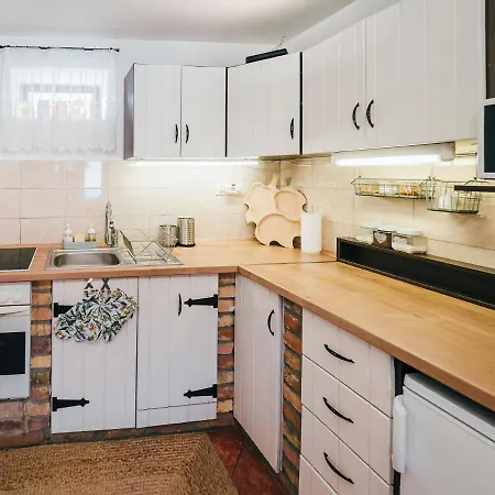 A Mi Kisházunk * Szomod