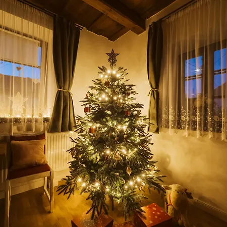 Appartement A Mi Kisházunk Szomod